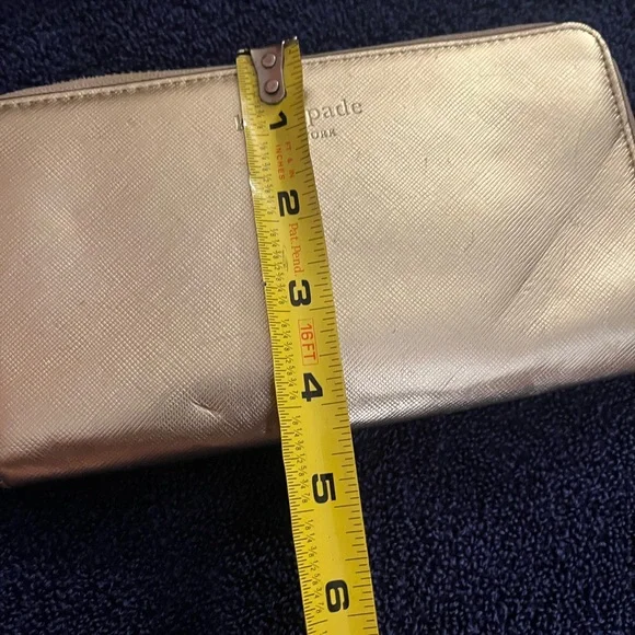 Kate Spade Gold Metallic Saffiano Leather Zip Around Wallet/Wristlet - Picture 14 of 14